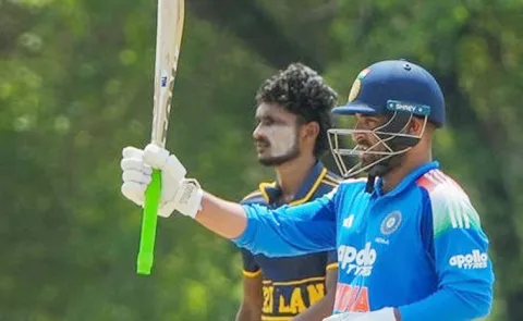 India A Face Rare 10 Run Punishment After Stunning Error By All Rounder