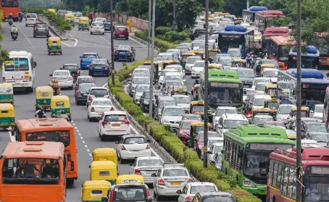 Technical glitches on Sarathi and Vahan portals affect RTO services