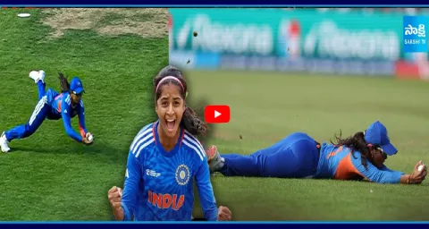 IND W vs PAK W Shreyanka Patil's Stunning Diving Catch Goes Viral  1