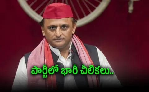 Major split in Samajwadi Party soon
