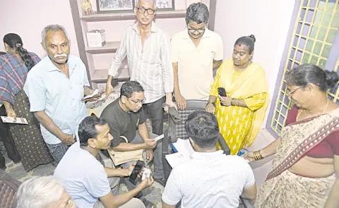 BLO level officers face severe difficulties due to inability to locate voters: Andhra pradesh