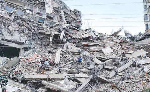 Buildings collapse after powerful earthquake hits Venezuela