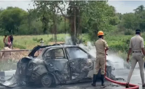 Karnataka Man Stabs Woman In Car He Dies After Vehicle Explodes