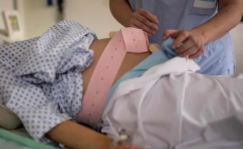 Youtube Home Delivery Ends In Mothers Death