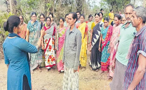 Sakshi Guest Column: anguish of children of jungle with online restrictions