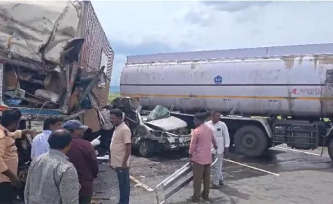 Road accident in vijayawada