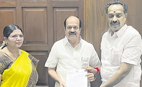 Tamil Nadu former Transport Minister MR Vijayabhaskar has resigned from the AIADMK