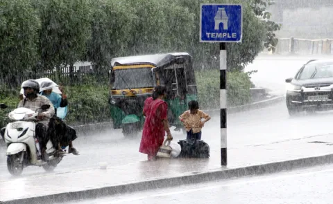 Heavy rain in Telugu states
