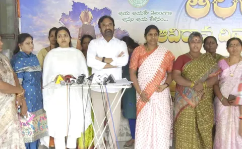 Ponnur Women Farmers Meet National Commission For Women