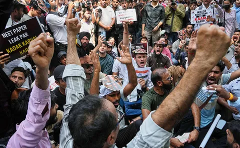 Abhijeet Dipke Leads Youth Protest at Jantar Mantar Security Beefed Up Across Delhi
