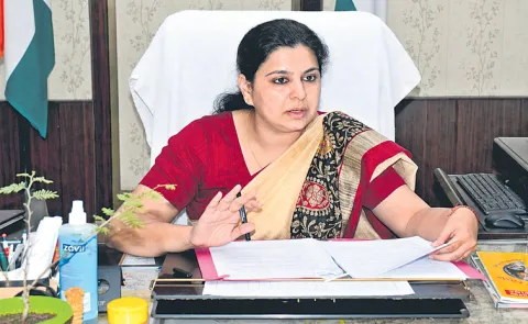 IAS Officer Divya Mittal Emotional Post on Education System