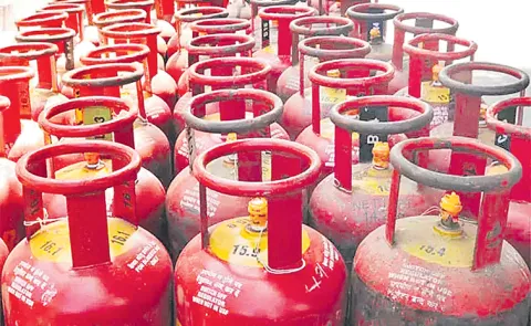LPG Gas: Rs 29 hike on domestic Gas cylinder