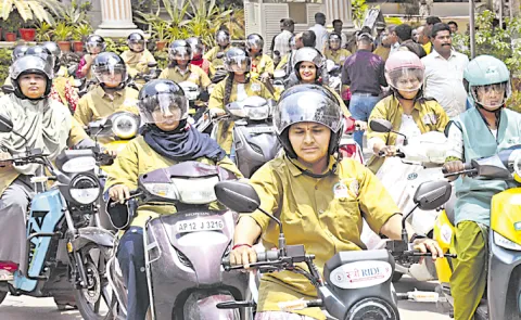 Telangana DGP CV Anand launches Stree Ride for women drivers