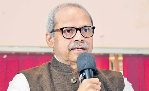 Elections are not being held properly in any state in the country says Parakala Prabhakar