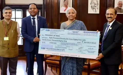 SBI Hands Rs 8813 Crore Dividend to Govt Records Historic Profit SurgeSBI