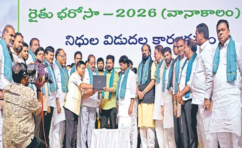 CM Revanth Reddy Comments On KCR