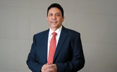 HDFC Bank Keki Mistry Breaks Silence on Ahtanu Chakraborty Allegations