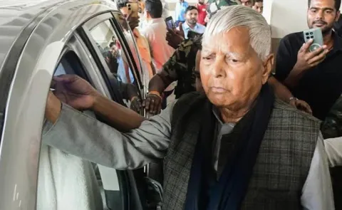 Fodder Scam Case: Relief for Lalu Yadav as SC Rejects CBIs Plea12
