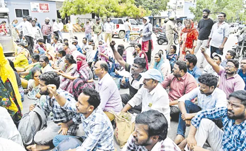 Tribal Welfare Outsourcing Teachers Protest: Andhra pradesh