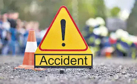 Six persons death and 20 injured in Madurai road accident