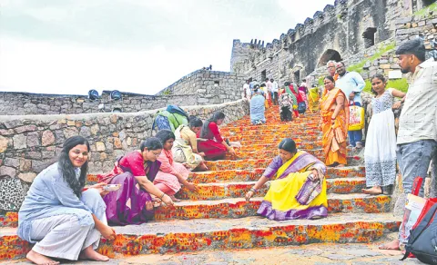 All set for Hyderabad Golconda Bonalu