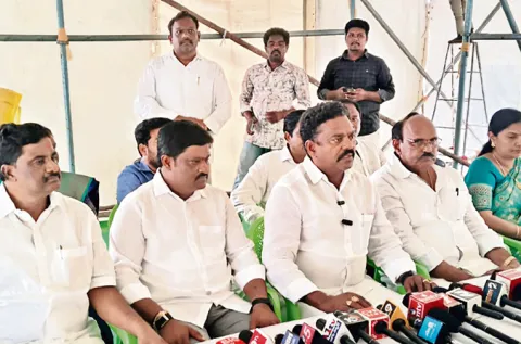 Aqua Farmers Fire on Kutami Government 