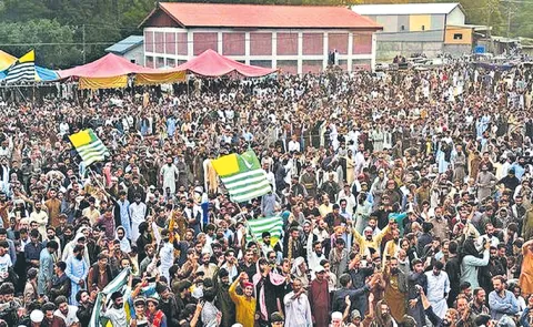 Sakshi Guest Column On Pakistan is reeling from the crisis