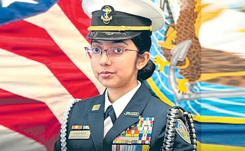 Success Story Of Riddhi Chauhan As Navy Battalion Commanding Officer