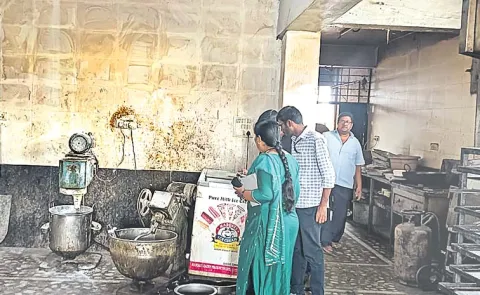 Inspection Of Hotels Under Cyberabad Municipal Corporation Limits Hyderabad