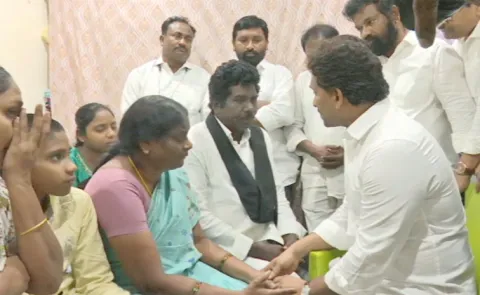 YS Jagan Visit Kranti Kumar House At Vijayawada Updates