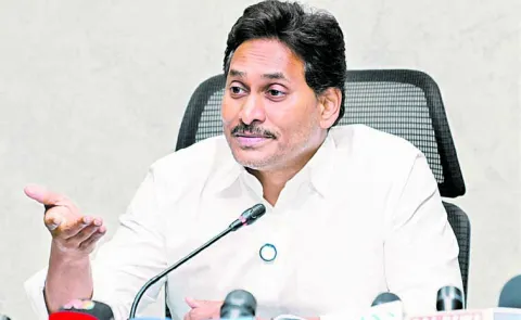 YS Jagan directly questions Chandrababu on reservations for Dalit Christians