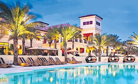 Travel Tips: Booking Cheaply During Peak Season