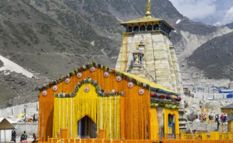 Chardham Yatra Suspended in Uttarakhand Amid Heavy Rains and Landslides