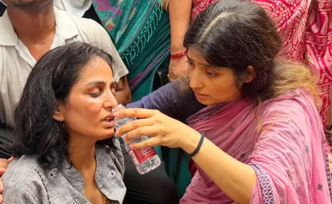 How Dimple Yadav Serves to Youth in CJP Protest