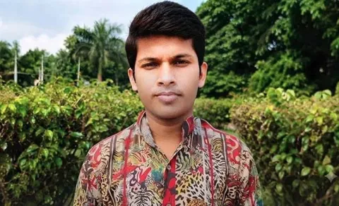 UP Gold Medalist BTech Student Ends Life After 50 Job Failures