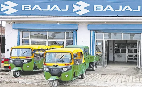 Bajaj Auto Q1 results: Net profit jumps 46 Percent to Rs 3226 crore