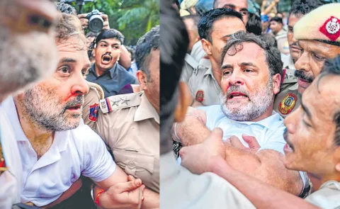 Indian Opposition parties besiege PM Narendra Modi house