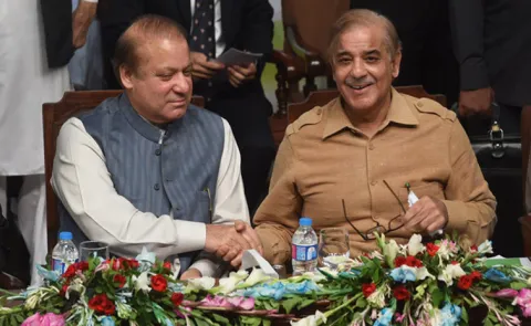 PAK Nawaz Sharif expresses desire to become PM of PoK