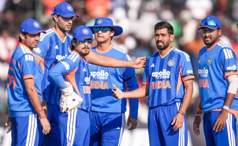 India beat Zimbabwe by 90 runs in 2nd T20I