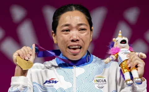 Mirabai Chanu Shed Tears After-Winning Gold Medal-Weightlifting-CWG 20267