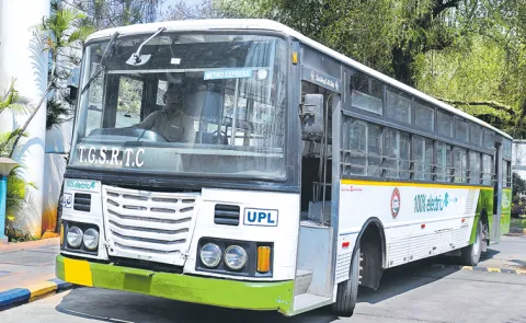 Internal discussion among rental bus owners in RTC creates chaos