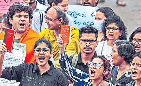 Guest Column Special Article On Constructive Politics For The Nation