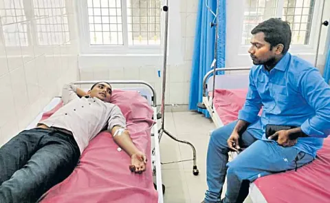 Food poisoning at three medical colleges in Tirupati
