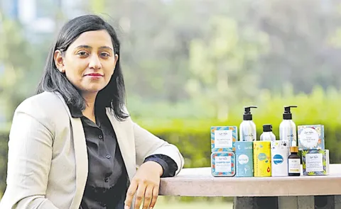 Harini Sivakumar: A homemaker who made 200 crore company Earth Rhythm13