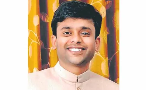 Cheating case against retired IPS officer AK Khans son