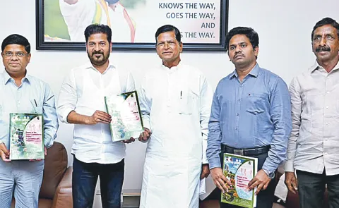 Seeds with 75 percent subsidy for farmers: Revanth Reddy