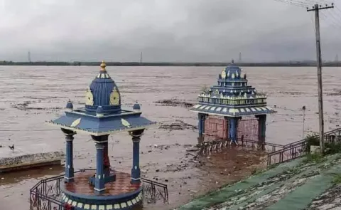 Godavari in Spate: First Flood Warning Issued at Bhadrachalam