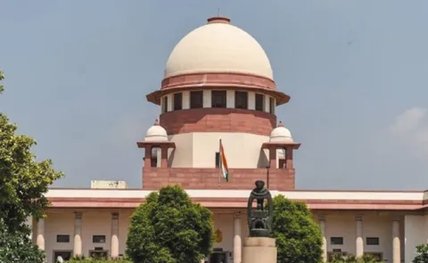 SC upholds Delhi HC order rejecting adulterous man's claim to right to privacy in divorce case15