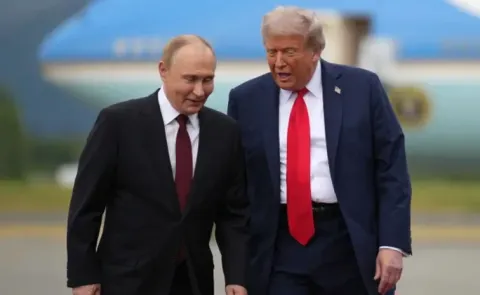 Trump and Putin Hold Crucial 90-Minute Phone Call on Ukraine War
