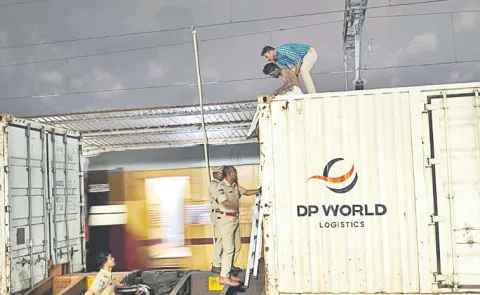Incident Where A Young Man Grabbed High-Tension Wires Kachiguda Hyderabad